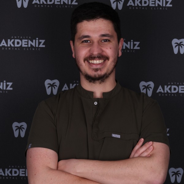 Dr. Mehmet Büyüktarakcı